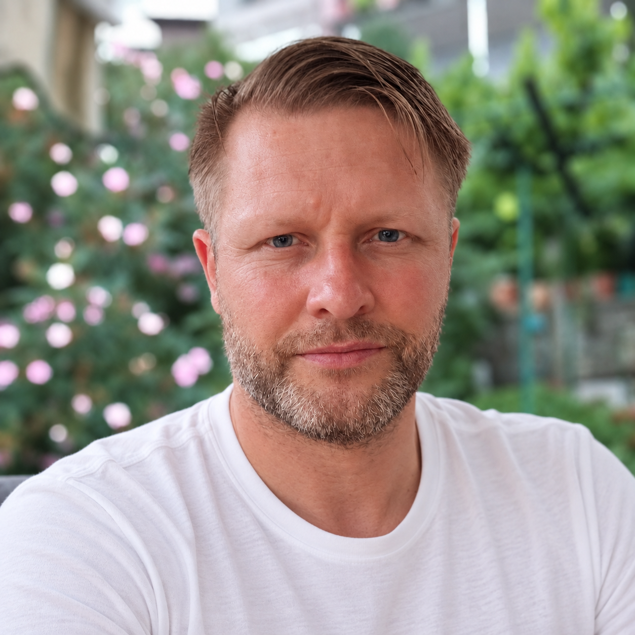 Tomasz, autor projektu Pakt o nieagresji